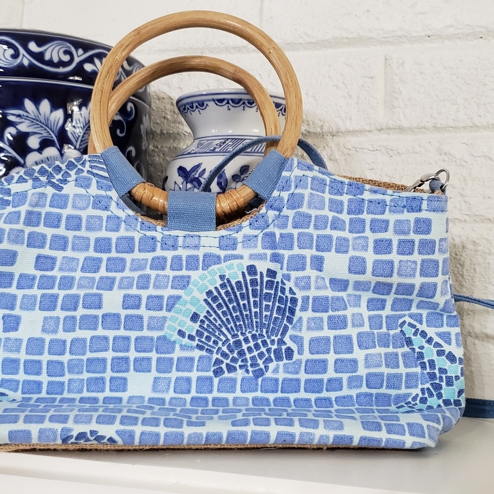 Sun 'n' Sand Pocketbook - Picture 2 of 8